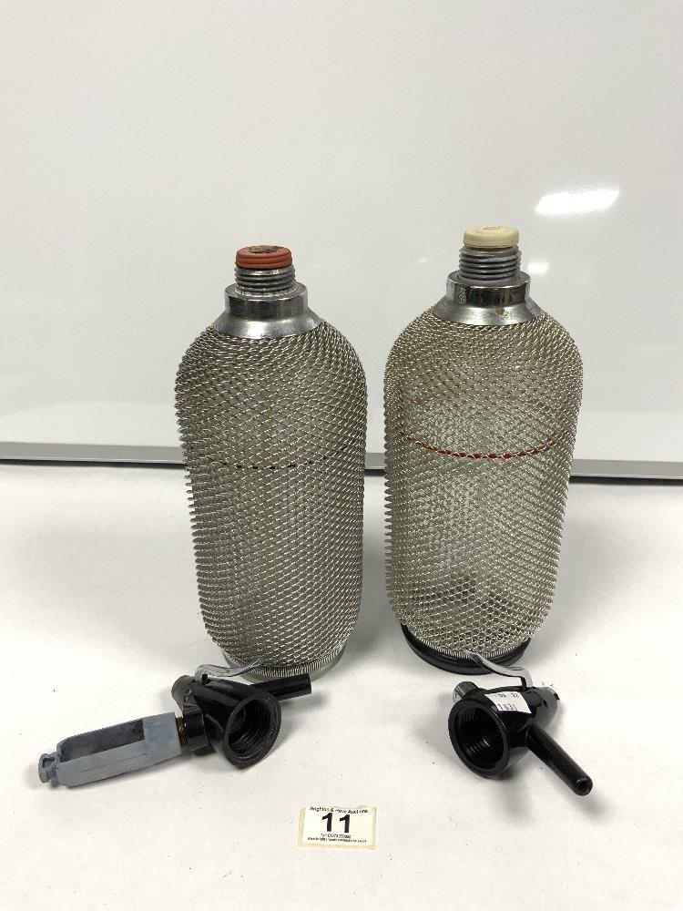 TWO VINTAGE DESIGN SODA SYPHONS WITH MESH COVERING - Image 2 of 3