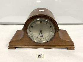 WALNUT CASED DOME TOP MANTEL CLOCK WITH WESTMINSTER CHIMING MOVEMENT AND SILVERED DIAL, 42CMS