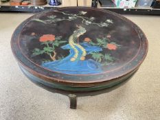 ORIENTAL CIRCULAR DECORATED COFFEE TABLE WITH EXOTIC BIRD DECORATION, 110CMS DIAMETER