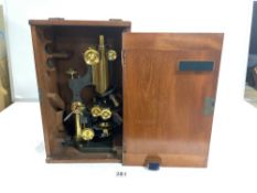 HIGH QUALITY W. WATSON & SONS - 313 HIGH HOLBORN LONDON, VICTORIAN BRASS AND STEEL MICROSCOPE IN