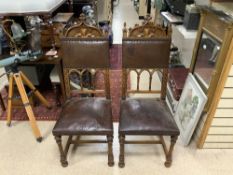 A PAIR OF GOOD QUALITY SCOTISH MAHOGANY CASTLE HALL CHAIRS, WITH LEATHER SEATS AND BACKS