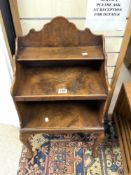 1930'S WALNUT OPEN SHELVES ON CABRIOLE LEGS AND SHAPED TOP, 45 X 28 X 52CMS