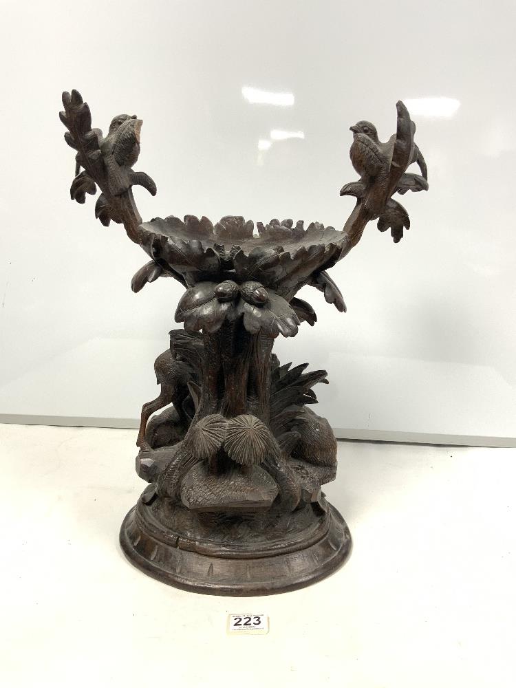 19TH CENTURY CARVED BLACK FOREST CENTRE PIECE WITH STAG, DEER AND BIRDS IN ATTENDANCE, CARVED ACORNS - Image 4 of 5