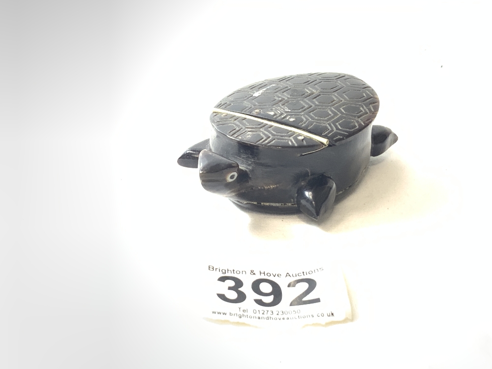 VICTORIAN HAND-CARVED SNUFF BOX TORTOISE - Image 5 of 6