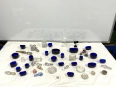 QUANTITY OF BLUE GLASS CONDIMENT LINERS, AND GLASS STOPPERS