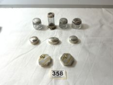 HALLMARKED SILVER/925 SILVER PILL BOXES WITH THREE GLASS (WITH HALLMARKED) SILVER TOPS, TOILET