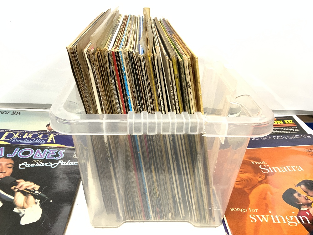 QUANTITY OF LP'S - INCLUDES ROD STEWART, BARRY MANILOW, DAVID ESSEX AND MORE - Image 2 of 7