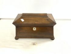 VICTORIAN ROSEWOOD SARCOPHAGUS-SHAPED TEA CADDY, ON BUN FEET, 33 X 20CMS (A/F)