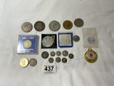 £2 PIECE 1689 - 1989 COMMEMORATIVE COIN SOUVENIR ROMAN COIN, AND OTHER COINS