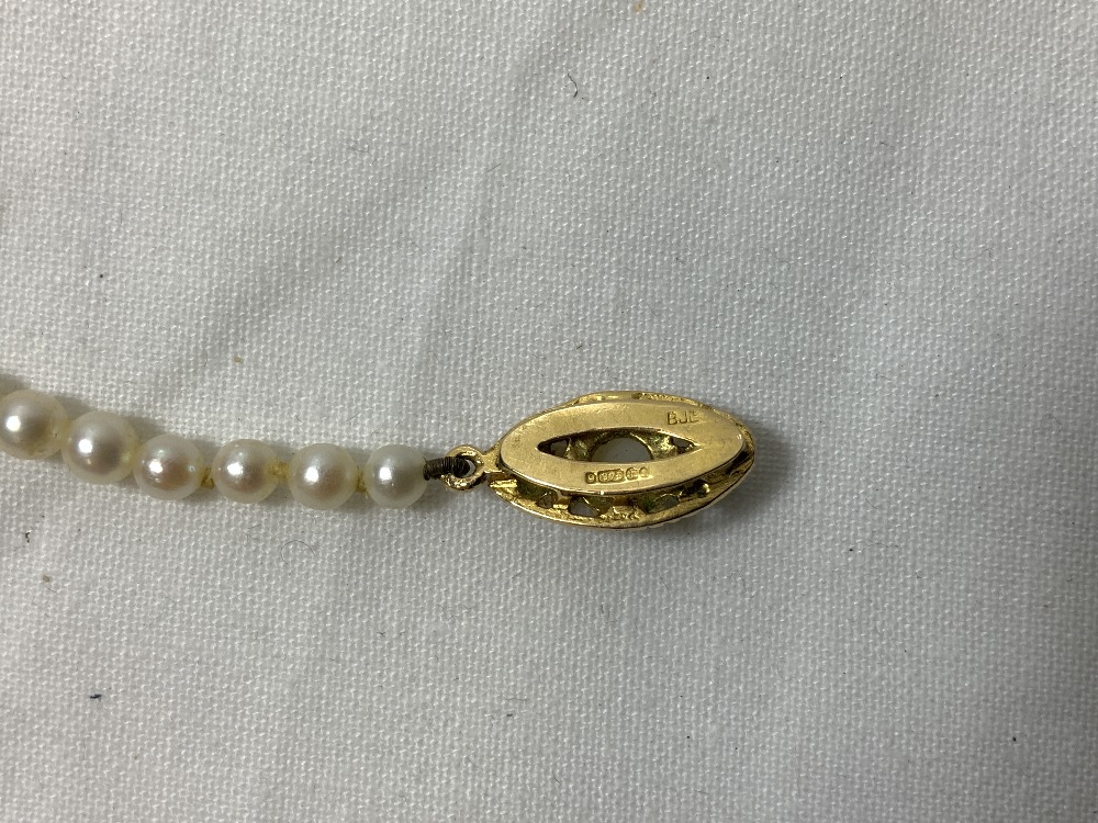 375 GOLD CLASP WITH SEED PEARL NECKLACE - Image 4 of 4