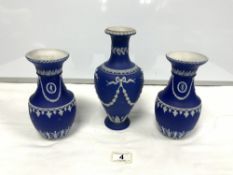 A PAIR OF DARK BLUE JASPER WARE ADAM STYLE VASES, 20CMS (ONE WITH CHIP TO RIM) AND A SINGLE