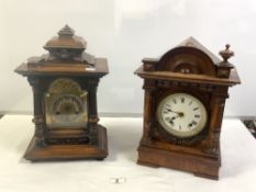 LATE VICTORIAN MAHOGANY BRASS DIAL COLUMN SUPPORT MANTLE CLOCK, AND ANOTHER 30CMS, WITH CIRCULAR