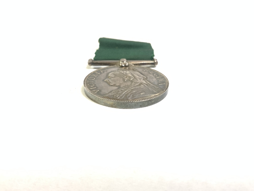 MEDAL FOR LONG SERVICE IN THE VOLUNTEER FORCE - Image 3 of 6