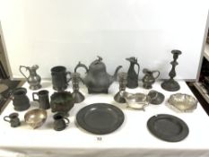 A KAYSERZINN PEWTER DUCK FORM WATER JUG, ANTIQUE PEWTER PLATES, TANKARDS, TEA POT, AND PEWTER