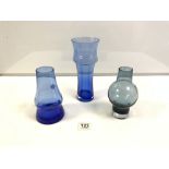 RIIHIMAKI THREE STUDIO GLASS VASES, THE TALLEST 25CMS