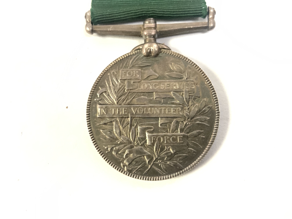MEDAL FOR LONG SERVICE IN THE VOLUNTEER FORCE - Image 5 of 6