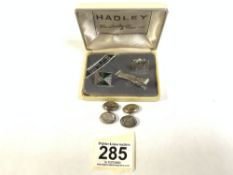 STERLING-SILVER ENGRAVED CUFFLINK AND TIE CLIP SET, AND A PAIR HALLMARKED SILVER CUFFLINKS