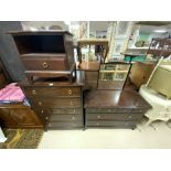 STAG MINSTREL FURNITURE BEDROOM SUITE - INCLUDES CHEST DRAWERS, DRESSING TABLE, AND BEDSIDE CABINET