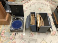 THE JETEL 'COLONIAL' PORTABLE GRAMOPHONE AND A QUANTITY OF RECORDS