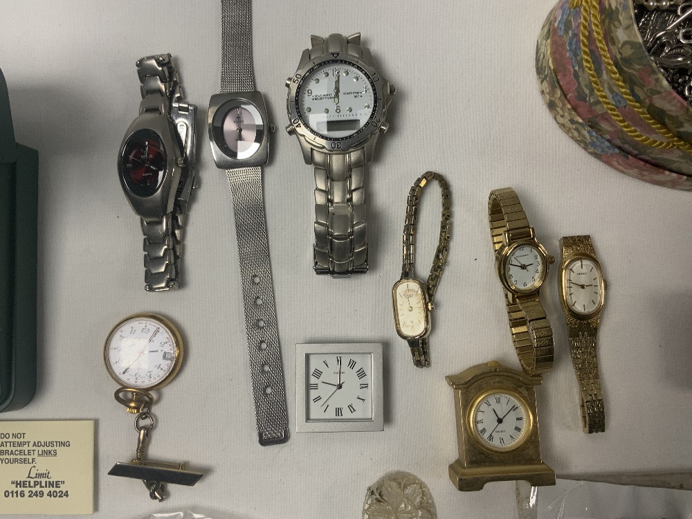 QUANTITY OF COSTUME JEWELLERY, AND LADIES AND GENTS MODERN WRISTWATCHES - Image 3 of 8
