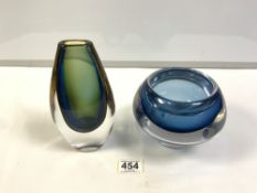 TWO PIECES OF ART GLASS FROM KOSTA BODA, THE LARGEST 20CMS, MARKED - V.LINDSTRAND AND MONA MORALES