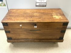 STAINED PINE METAL BOUND BLANKET BOX 97X46 CMS
