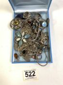LARGE QUANTITY OF SILVER, BROOCHES, RINGS, NECKLACES, PENDANTS AND MUCH MORE, THE TOTAL WEIGHT 273