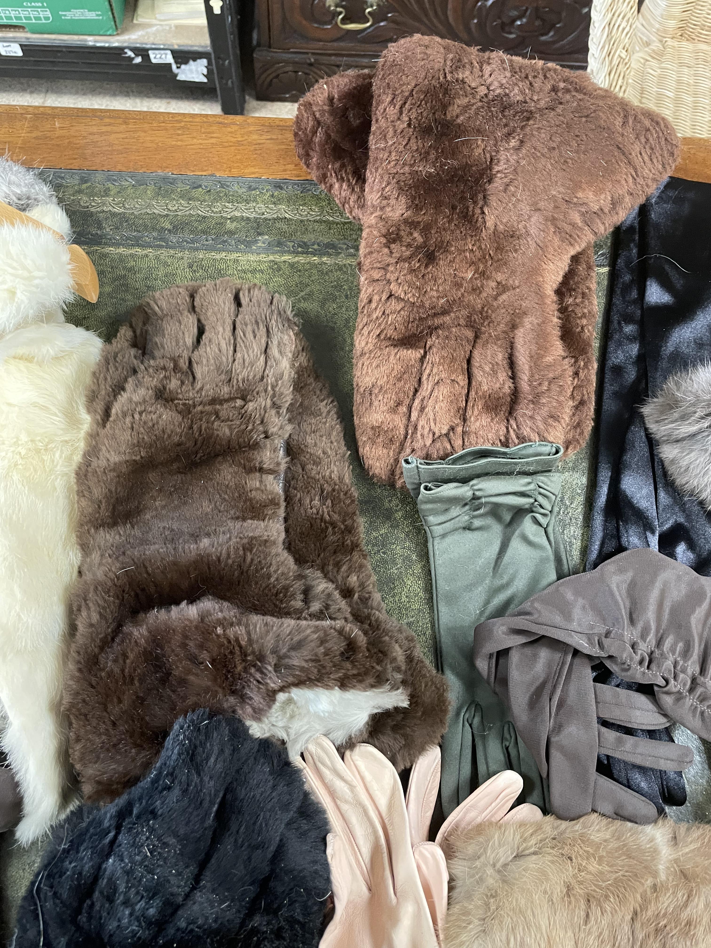 QUANTITY FUR STOLES, GLOVES, AND OTHER FURS - Image 7 of 7