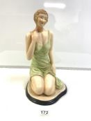 1930'3 CERAMIC FIGURE OF A KNEELING LADY