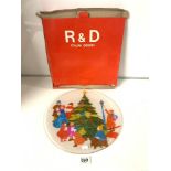 R + D ITALIAN DESIGN GLASS CHRISTMAS TREE PLATE (38CMS DIAMETER)