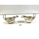 PAIR OF LARGE EDWARDIAN HALLMARKED SILVER OVAL PEDESTAL SAUCEBOATS BY MAPLE & CO, 403 GRAMS