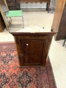 SMALL 19TH CENTURY CROSSBANDED MAHOGANY HANGING CORNER CUPBOARD, WITH TWO SHAPED SHELVES INSIDE (