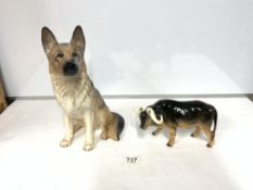 ROYAL DOULTON FIGURE OF AN ALSATIAN (35CMS), AND SYLVAC MODEL OF A BUFFALO