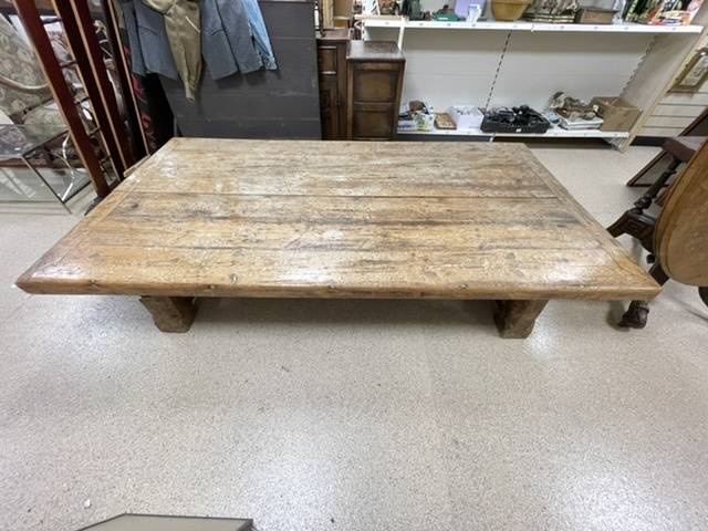 VERY LARGE RUSTIC CHUNKY FRENCH PINE LOW TABLE ON FOUR THICK CHAMFERED LEGS (230 X 120 X 45)