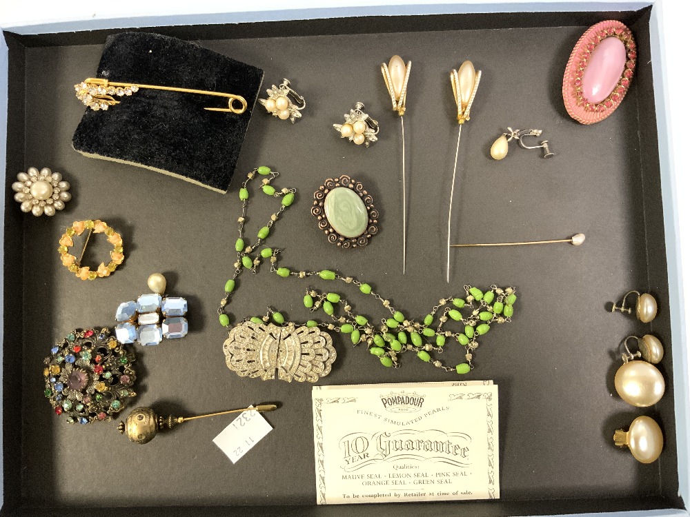'POMPADOUR PEARLS' IN ORIGINAL CASE, AND MIXED COSTUME AND OTHER JEWELLERY - Image 2 of 6