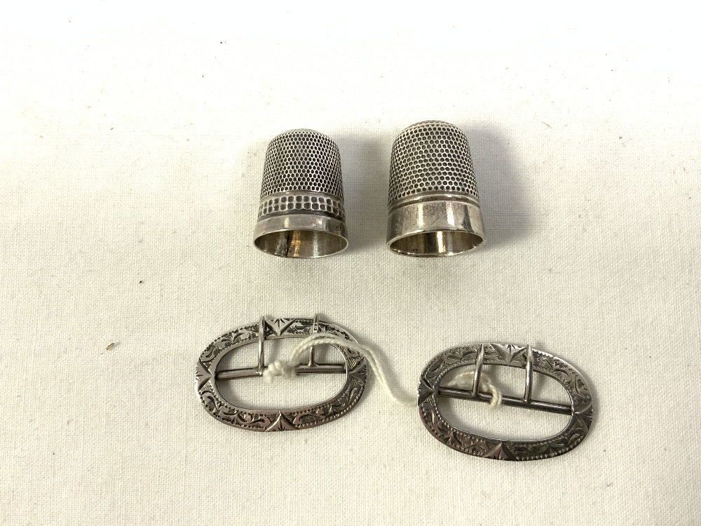 PAIR OF HALLMARKED SILVER SHOE BUCKLES DATED 1901 BY ADIE AND LOVEKIN WITH ONE HALLMARKED SILVER - Image 2 of 4