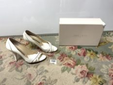 A PAIR OF LADIES JIMMY CHOO SHOES - PATENT LEATHER WHITE - MODEL - 071 MAURICE, SIZE 38.5