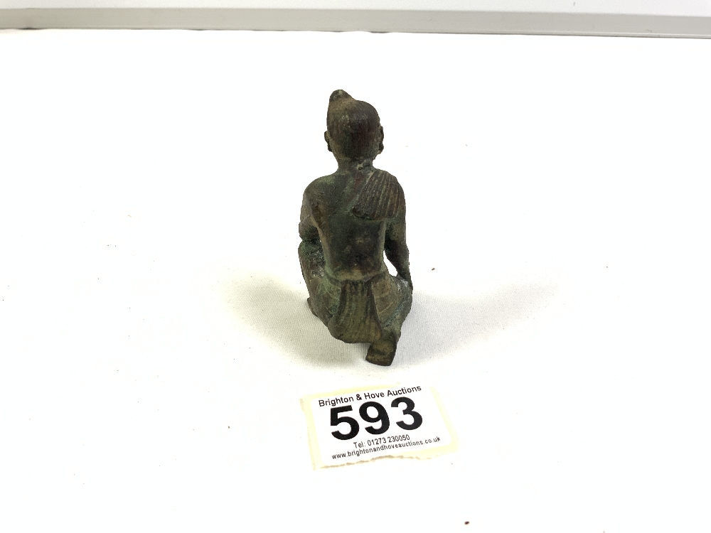 ANTIQUE BRONZE MINIATURE JAPANESE SAMURAI FIGURE (8.5CMS) - Image 4 of 4