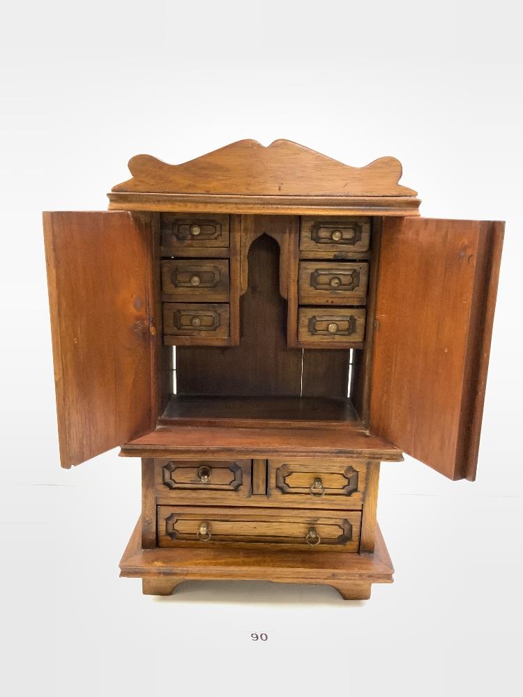 MINIATURE REPRODUCTION LINEN PRESS WITH THREE DRAWERS UNDER, 31 X 52CMS - Image 2 of 7