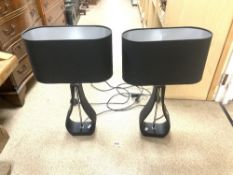 PAIR OF BLACK SCULPTURAL DESIGN TABLE LAMPS AND SHADES (39CMS)