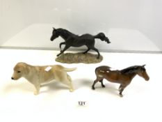 ROYAL DOULTON FIGURE OF A HORSE - BLACK BESS DA179, BESWICK HORSE - NEW FOREST, AND A CERAMIC