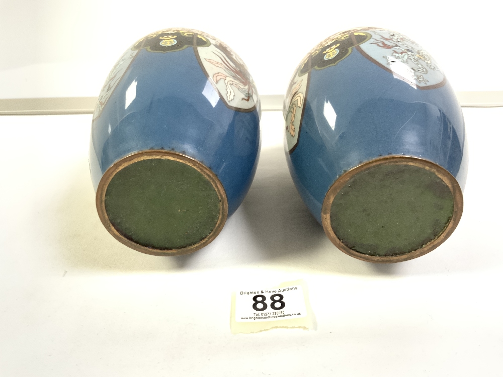 PAIR OF JAPANESE OVOID BLUE GROUND CLOISONNE VASES WITH DRAGON AND BIRD SCENES, 24CMS - Image 4 of 4