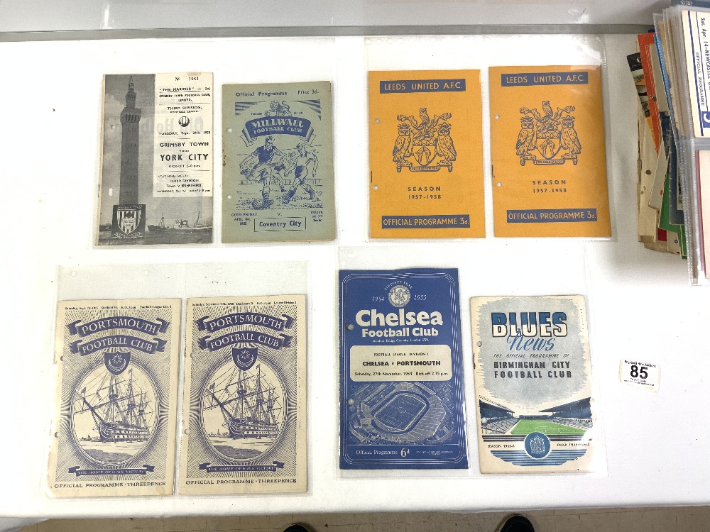 150 X 1950'S FOOTBALL PROGRAMMES AND A FEW TICKETS, MILLWALL, LEEDS, PORTSMOUTH, AND MORE - Image 5 of 7