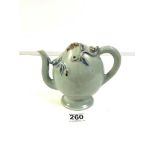 CHINESE CADOGAN TEAPOT, MODELLED AS A PEACH, MOULDED WITH FRUITING BRANCHES IN UNDERGLAZE BLUE AND