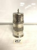 LARGE EDWARDIAN HALLMARKED SILVER CYLINDRICAL SUGAR SIFTER EMBOSSED WITH BAND OF REYNOLDS ANGELS