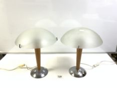 A PAIR OF RETRO DESIGN IKEA TABLE LAMPS 30 CM