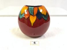 POOLE HARLEQUIN PATTERN OVOID VASE (18CMS)