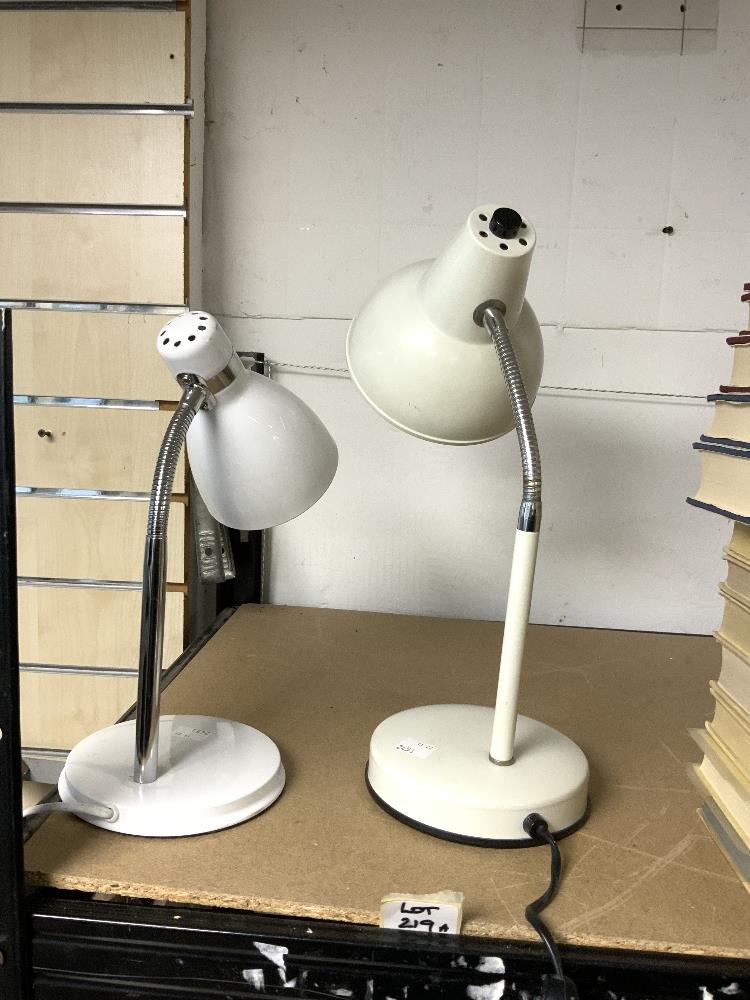 TWO VINTAGE RETRO ANGLEPOISE 70S STYLE DESK LAMPS - Image 3 of 4