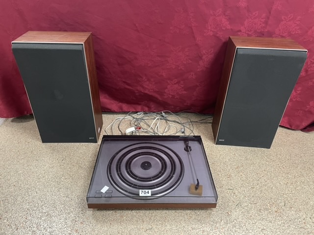 JACOB JENSEN BANG & OLUFSEN TURNTABLE- BEOGRAM 1700, WITH PAIR OF SPEAKERS- BEOVOX S35-2 T 6316, (50 - Image 10 of 10