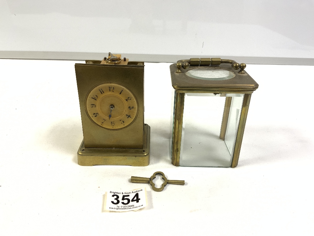 A FRENCH BRASS CARRIAGE CLOCK (A/F) WITH KEY